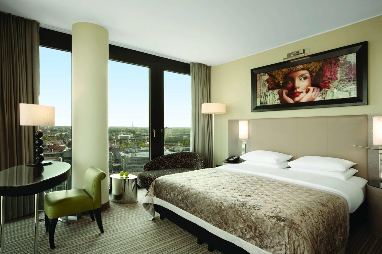 Deluxe Kamer met Kingsize Bed en Uitzicht op de Haven - Toegang tot de Club